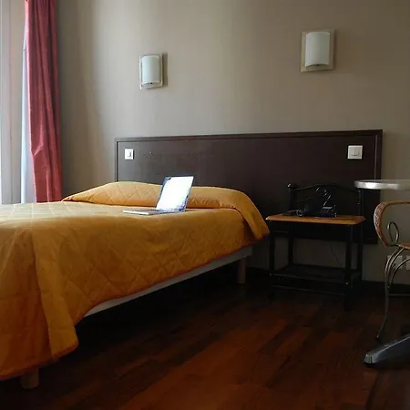 Des Arts-bastille Otel Paris
