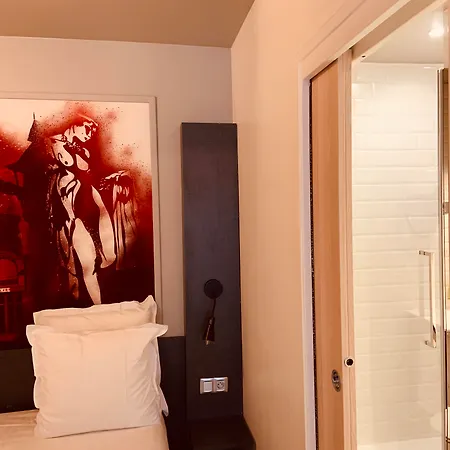 Des Arts-bastille 3* Paris