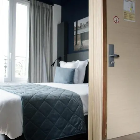 Hotel Des Arts-bastille 3*