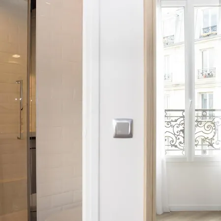 Des Arts-bastille 3* Paris