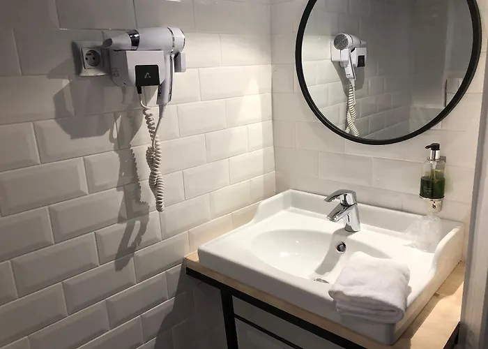 Des Arts-bastille Отель Париж