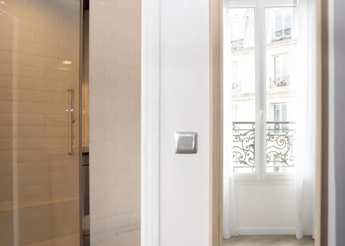 Des Arts-bastille 3* Париж