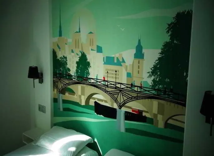 Отель Des Arts-bastille